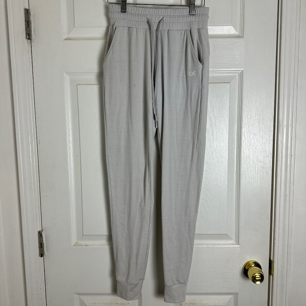 Southern Athletica Gray High Waist Comfy Athleisure Sporty Joggers Women Size 2